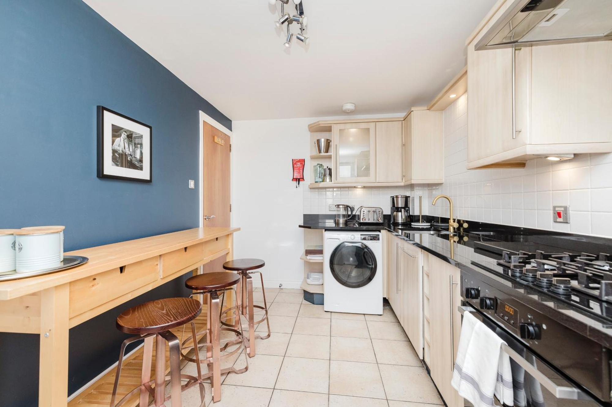 Joivy Stylish Apartment With Balcony In Old Town Edynburg Zewnętrze zdjęcie