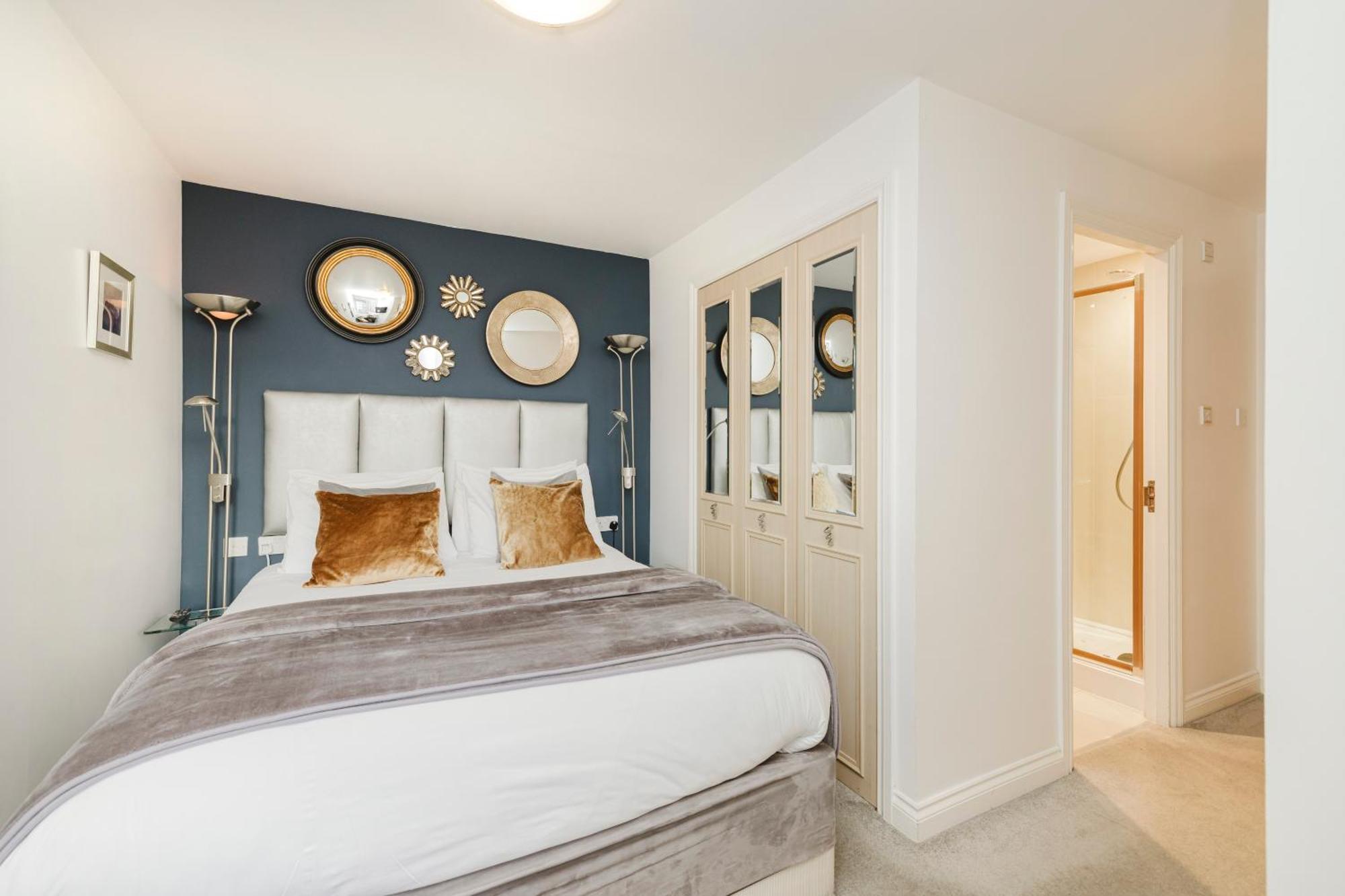 Joivy Stylish Apartment With Balcony In Old Town Edynburg Zewnętrze zdjęcie