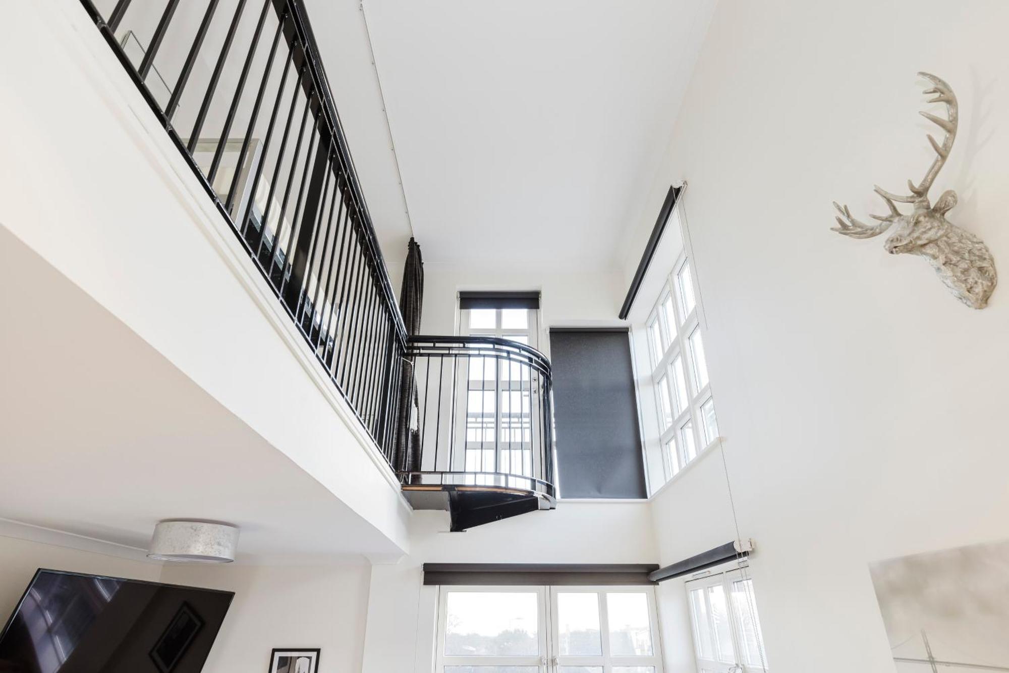 Joivy Stylish Apartment With Balcony In Old Town Edynburg Zewnętrze zdjęcie